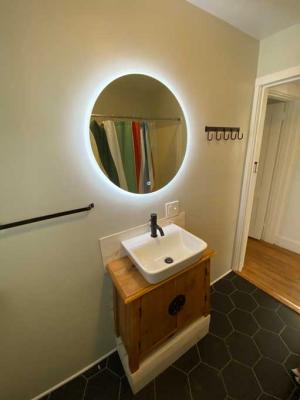 Woodfin Bungalow - Image# 3