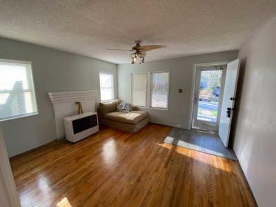 Woodfin Bungalow - Image# 6