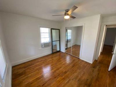 Woodfin Bungalow - Image# 7