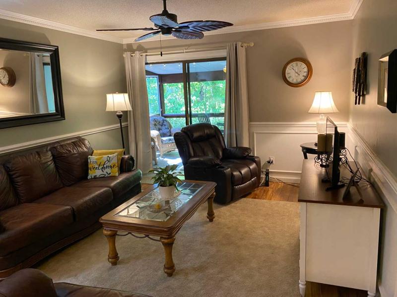 Pencross Condo (16 Pineoak) - Image# 20