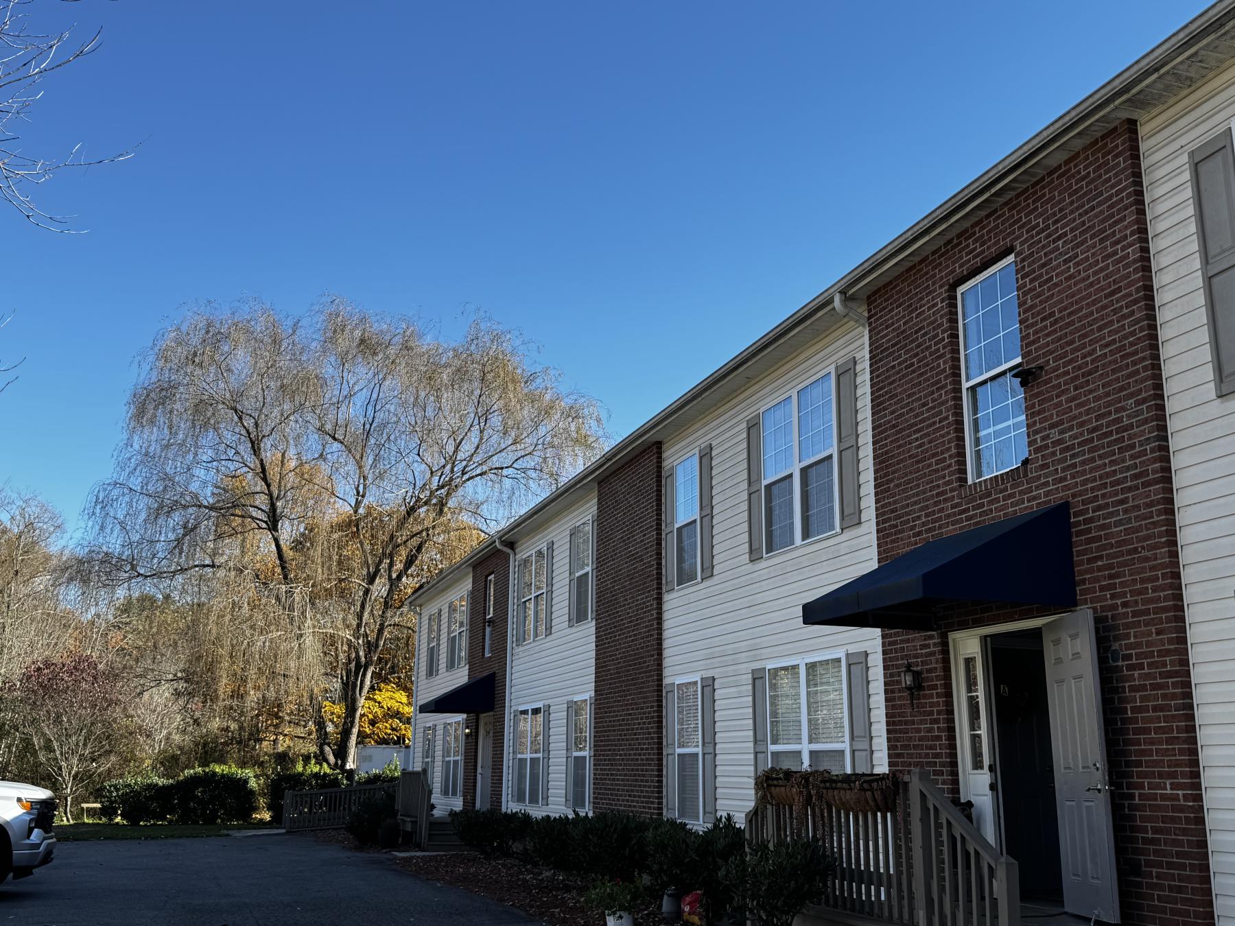 Hazelwood Condo - Image# 2