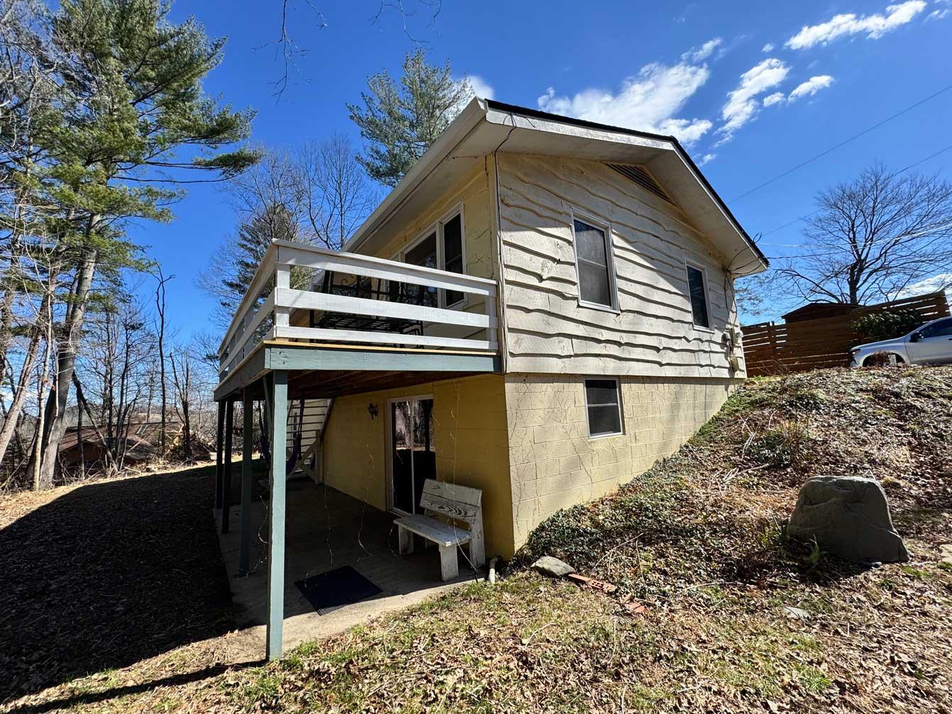 Hendersonville Bungalow - Image# 12